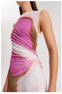 Scanlan Theodore Italian Watercolour Print Dress Pink Tan Size 6 for rent on The Volte - image 3