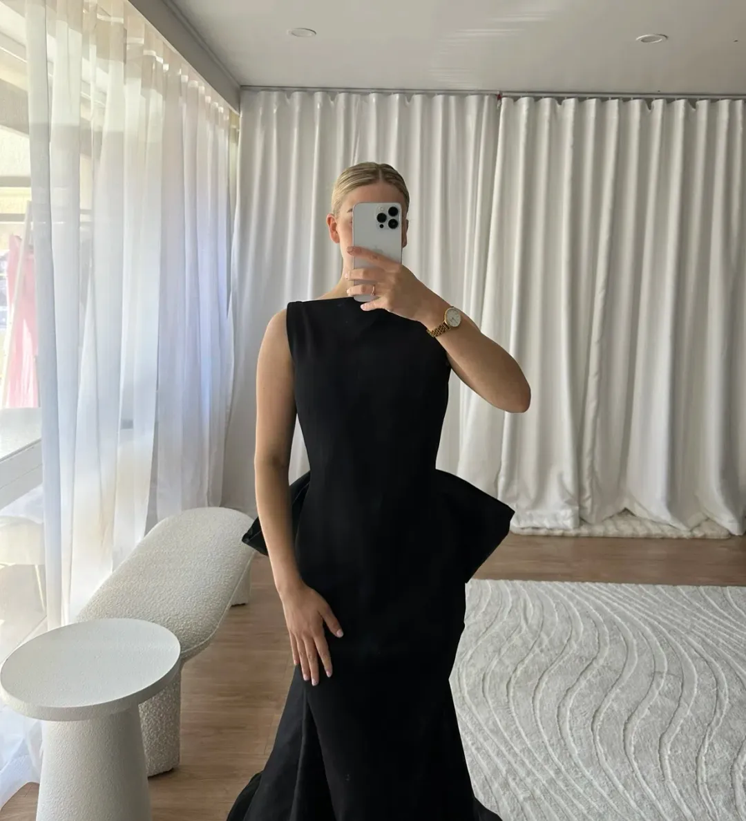 Effie Kats Christal Gown Black Size 6  for rent on The Volte - main image