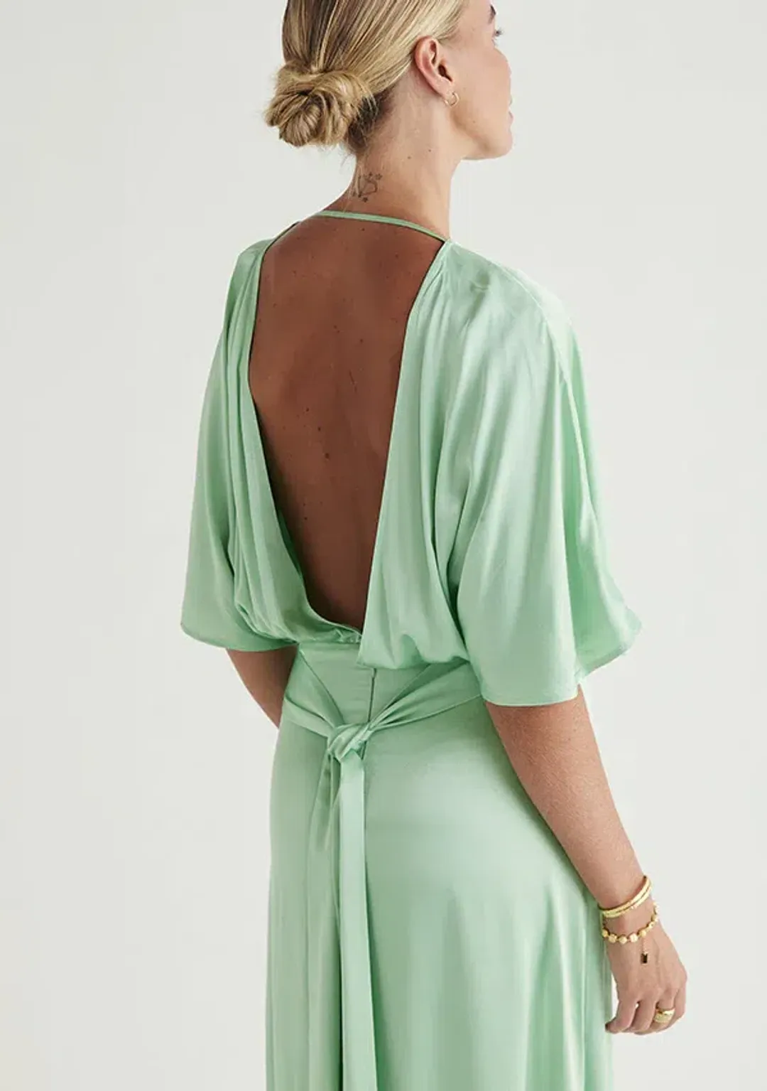 Mos The Label Calista Maxi Dress In Mint Size 14  for rent on The Volte - main image
