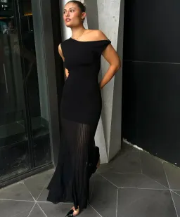 Sir the Label Indigo Twist Dress Black Size 10 for rent on The Volte - image 7