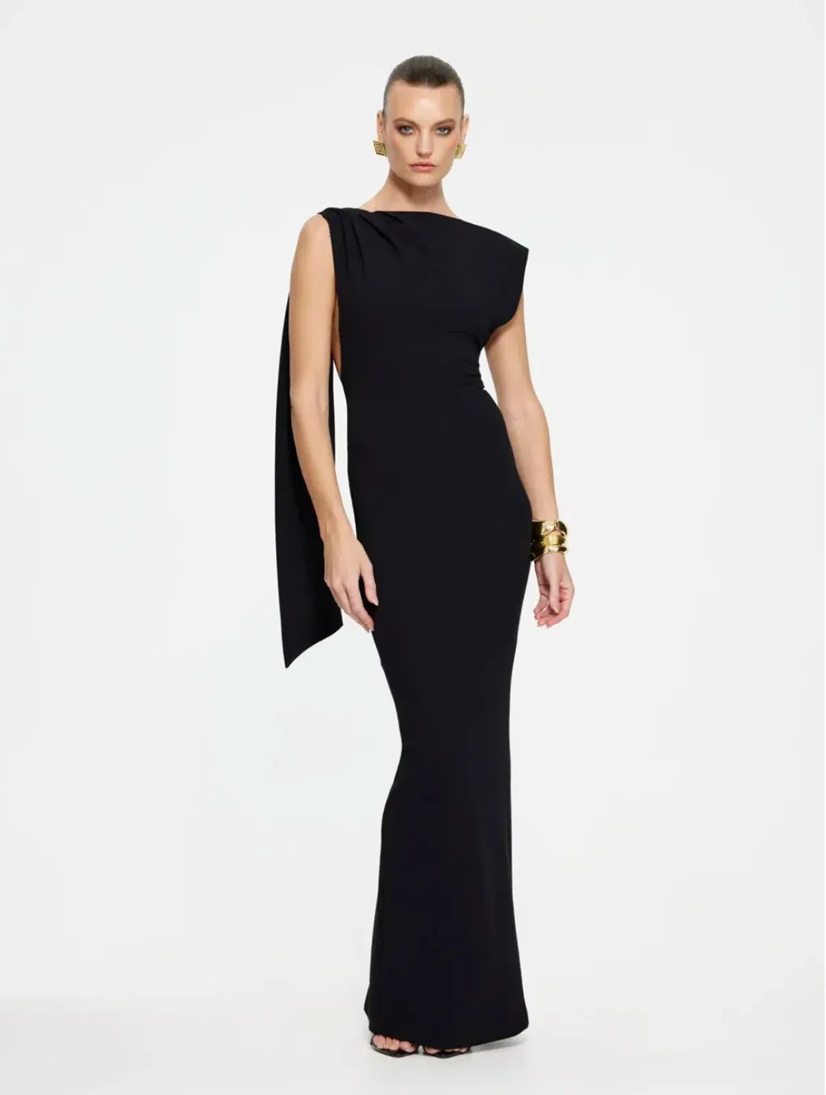 Effie Kats Audrey Gown Black Size XS / AU 6 for rent on The Volte - main image