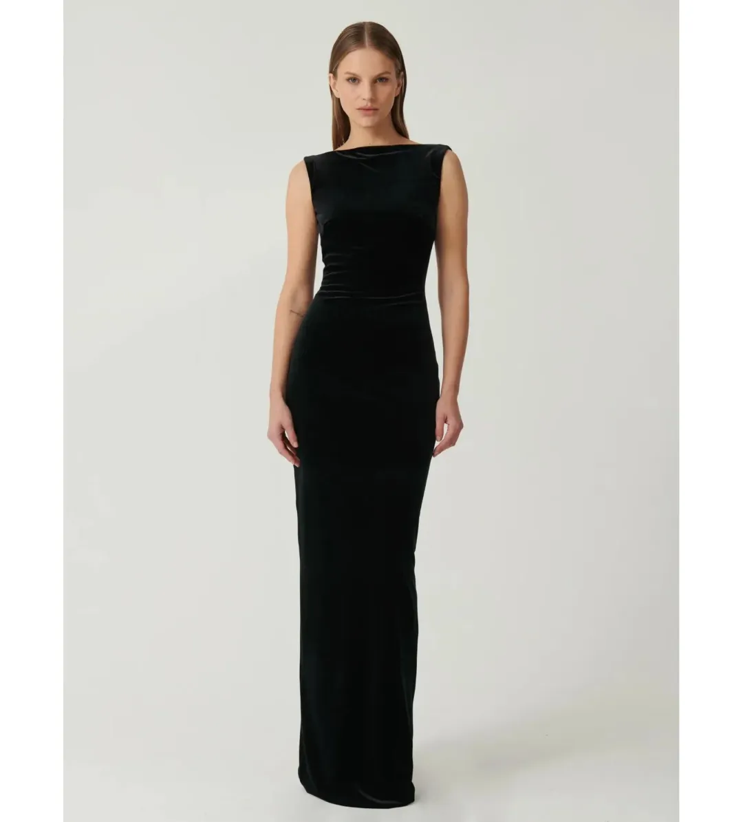 Effie Kats Verona Gown Black Velvet Size AU 6 for rent on The Volte - main image