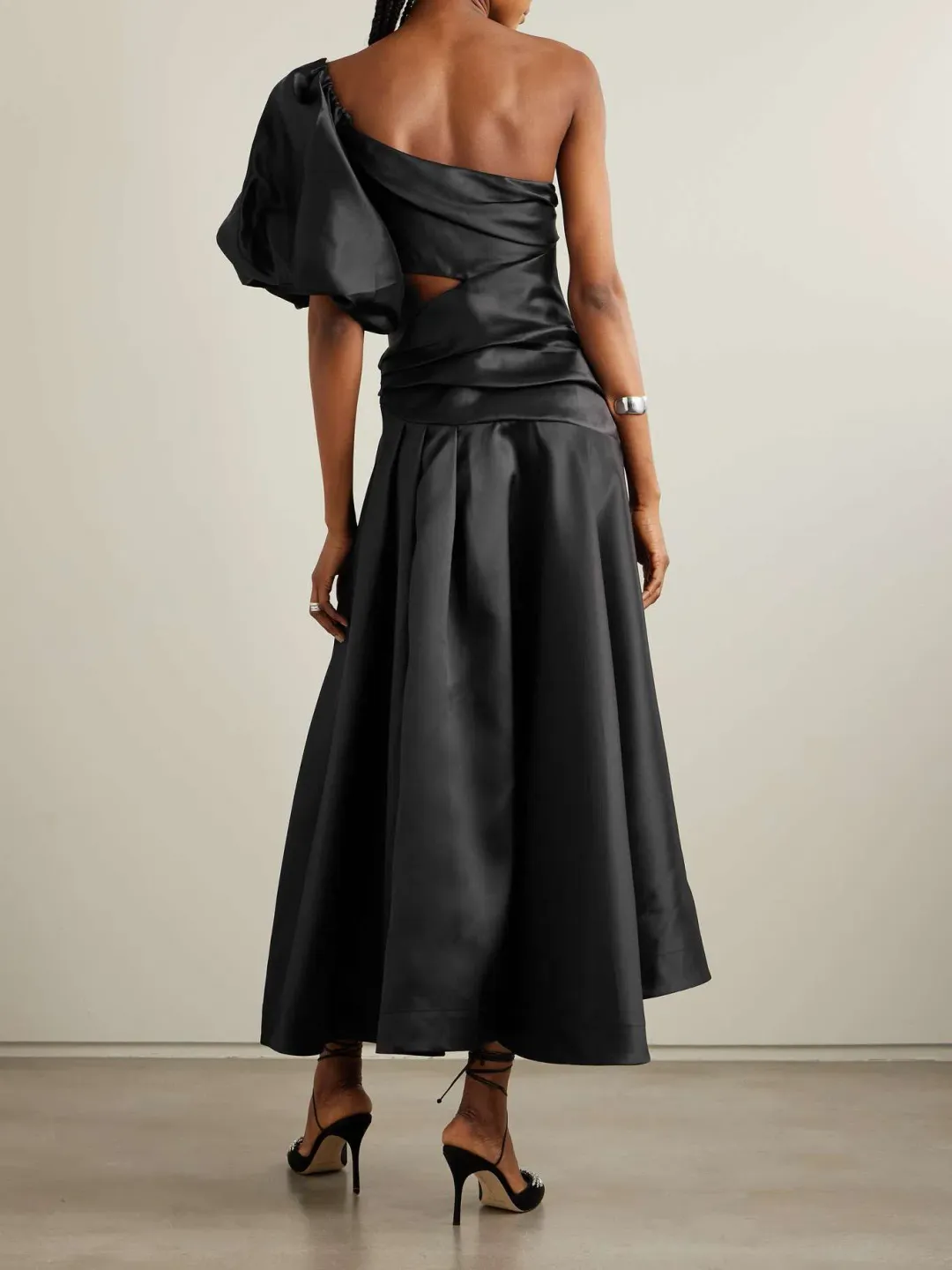 Alémais Regent Noir Gown Black Floral Size 16 for rent on The Volte - main image