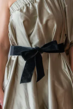 ARTCLUB Aster Dress Sage Size 8 for rent on The Volte - image 4