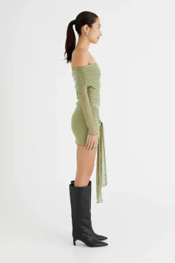 Benni Yasmin Off Shoulder Mini Dress Pistachio Size 6 for rent on The Volte - image 3