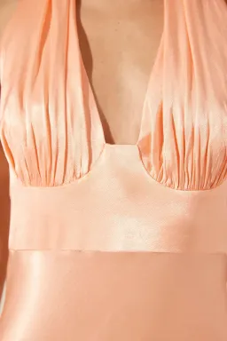 Shona Joy La Lune Plunged Halter Midi Dress in Peach Size 8 for rent on The Volte - image 4