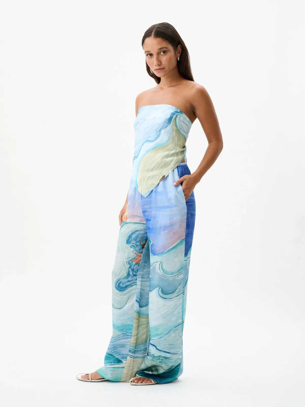 Roame Farrah Scarf Top & Taj Pant Apres Surf Size 6  for rent on The Volte - main image