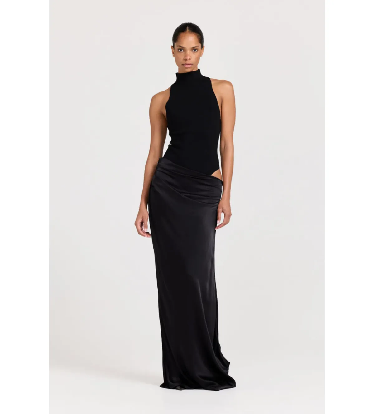 Henne Soraia Dress Black Size AU 8  for rent on The Volte - main image