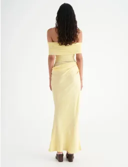 Benni Nico Off Shoulder Midi Dress Yellow Size 12 for rent on The Volte - image 4
