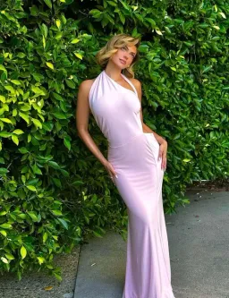 Natalie Rolt Fabienne Gown Blossom Pink Size 0 / AU 6 for rent on The Volte - image 3