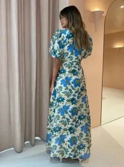 Sir the Label Celia Puff Sleeve Midi Dress in Blue Floral Alexandre Print Size 0 (AU 6) for rent on The Volte - image 3