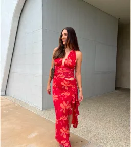 Benni Penelope Maxi Dress in Hibiscus Floral Size 8 for rent on The Volte - image 6