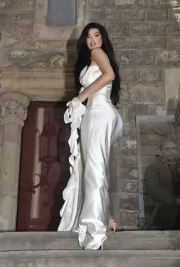 Maelle Paris Champagne Floral Twist Dress Cream Size Small / AU 8 for rent on The Volte - image 2