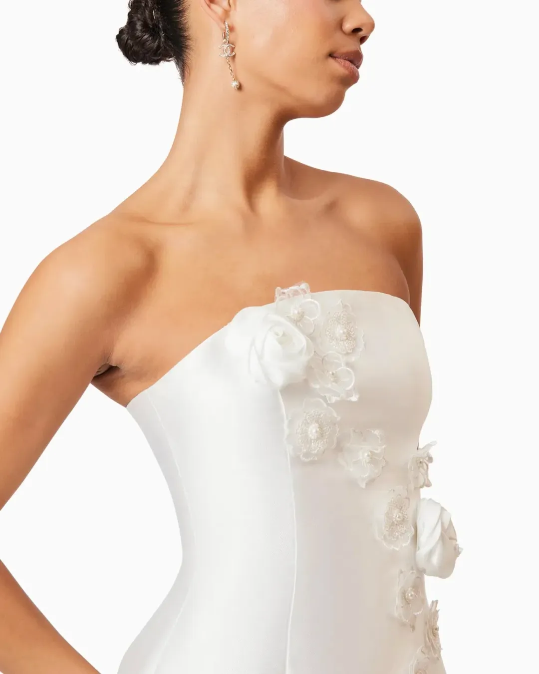 Elliatt Oleander Strapless Maxi Dress White Size S / AU 8 for rent on The Volte - main image