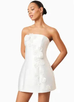 Elliatt Oleander Strapless Maxi Dress White Size S / AU 8 for rent on The Volte - image 5