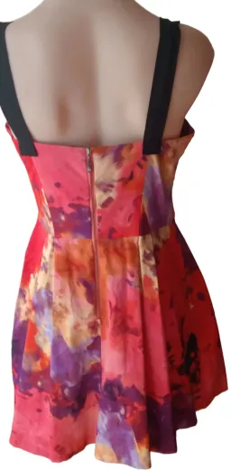 Cue in the City Colourful Summer Dress AU 12 for rent on The Volte - image 2