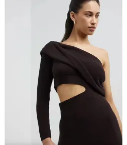 Camilla and Marc Javier Knit Dress Brown Size S / AU 6 for rent on The Volte - image 2