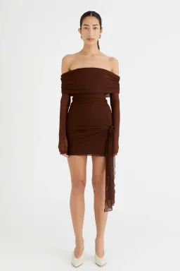 Benni Yasmin Off Shoulder Mini Dress Cacao Brown Size XS / AU 6 for rent on The Volte - image 4