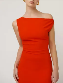 Effie Kats Inaya Gown Cherry Red Size AU 8 for rent on The Volte - image 3