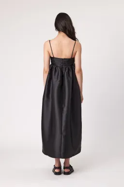Remain Sloane Dress Maxi Black Size 12 for rent on The Volte - image 2
