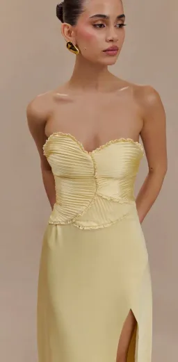 Meshki Larissa  for rent on The Volte - image 4