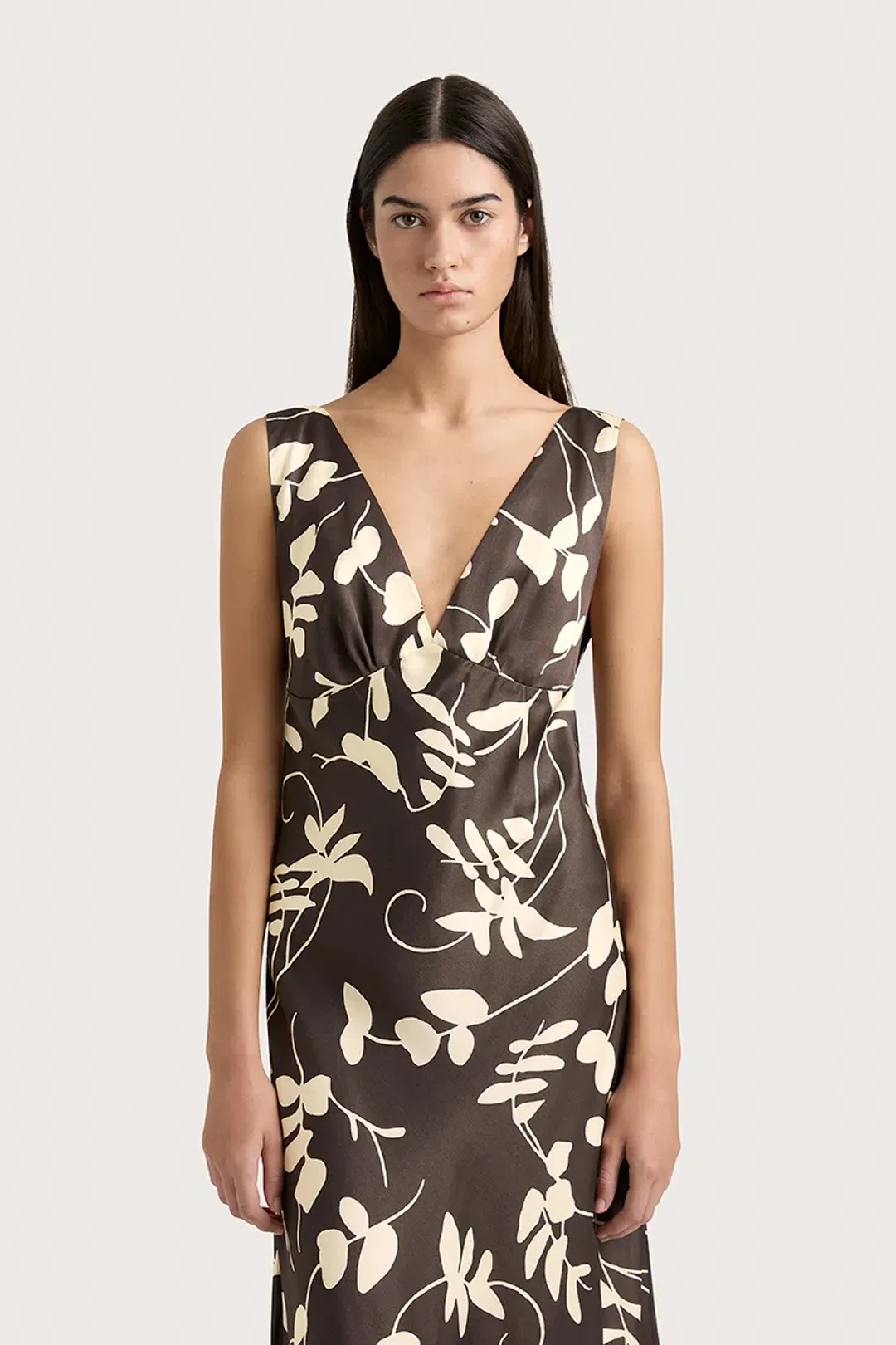 Faithfull The Brand Amiens Maxi Dress Brown Floral Size AU 8 for rent on The Volte - main image
