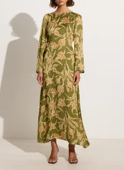 Faithfull Da Cova Maxi Green Floral Size 8 for rent on The Volte - image 3
