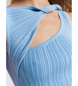 Henne Romee Set- Cloud Blue- Size 10 for rent on The Volte - image 5