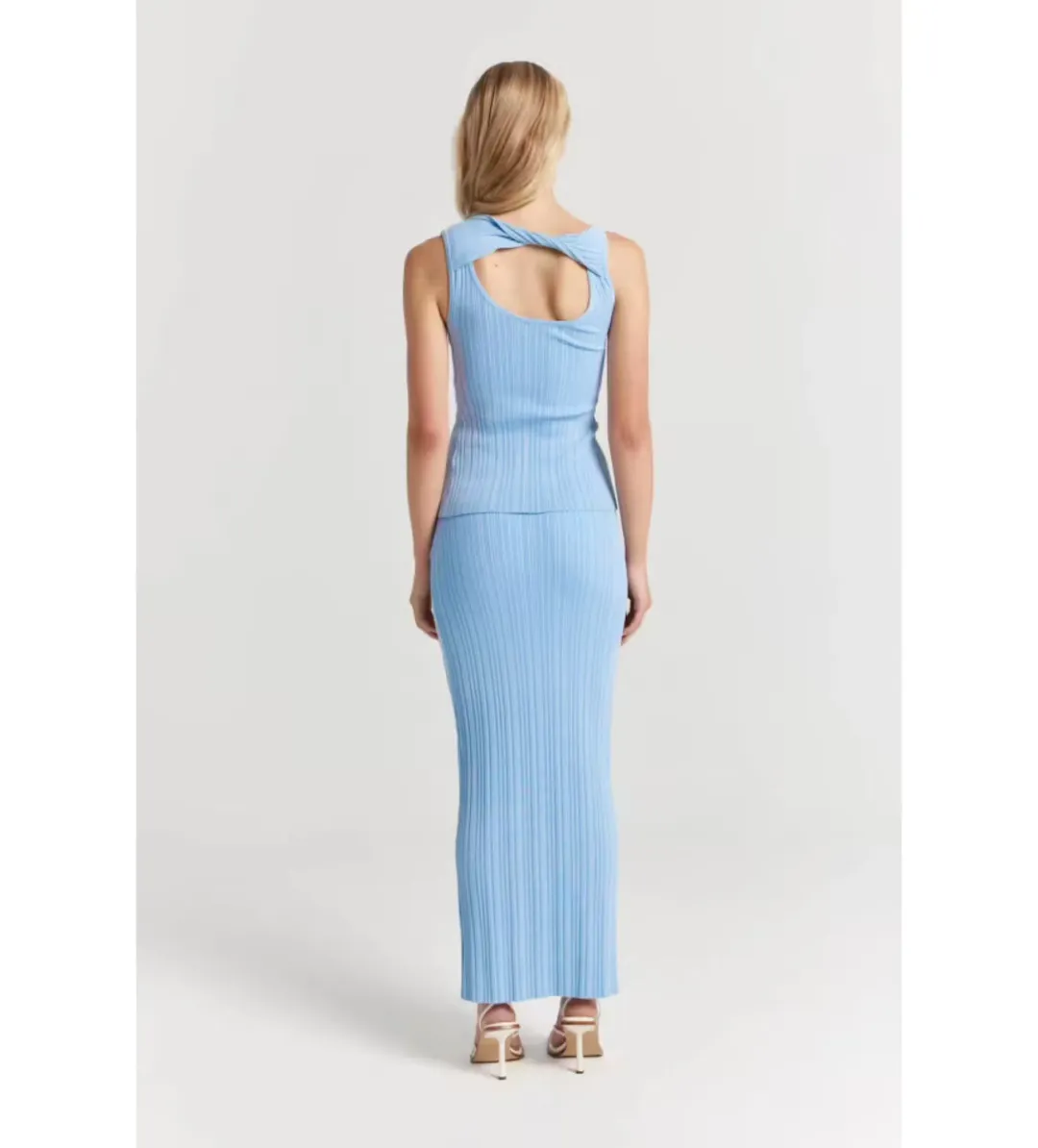 Henne Romee Set- Cloud Blue- Size 10 for rent on The Volte - main image