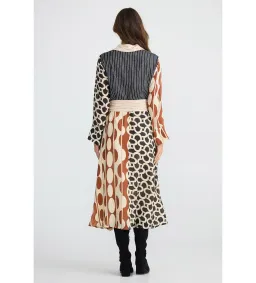 Brave + True Lucy Vienna Midi Dress Print Size M/AU 12 for rent on The Volte - image 2