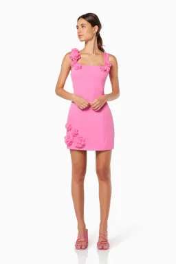 Elliatt Trompe 3D Floral Mini Dress Pink Size 12 for rent on The Volte - image 4