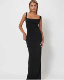 Effie Kats Helena Gown in Black Size XS / AU 6 for rent on The Volte - image 1