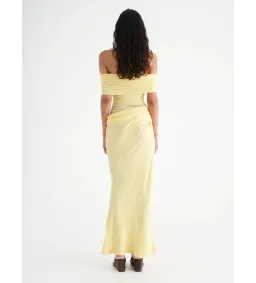 Benni Nico Off Shoulder Maxi Dress in Butter Yellow Size 6 for rent on The Volte - image 2