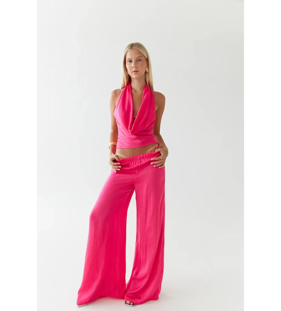 HNTR  Isabelle Set in Magenta Size AU 8 for rent on The Volte - main image