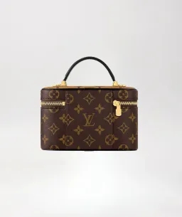 Louis Vuitton Vanity Chain Pouch for rent on The Volte - image 4