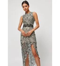 Elliatt Rowyn Maxi Dress Multi Floral Size AU 12 for rent on The Volte - image 4