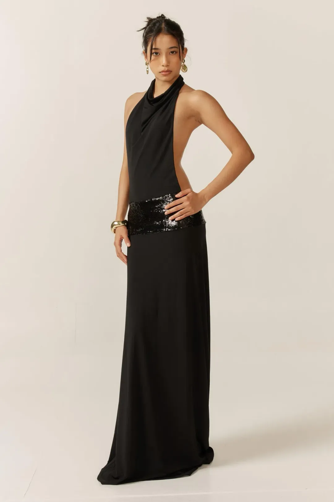 Ance Gria Adele Gown Black Size M / AU 10 for rent on The Volte - main image