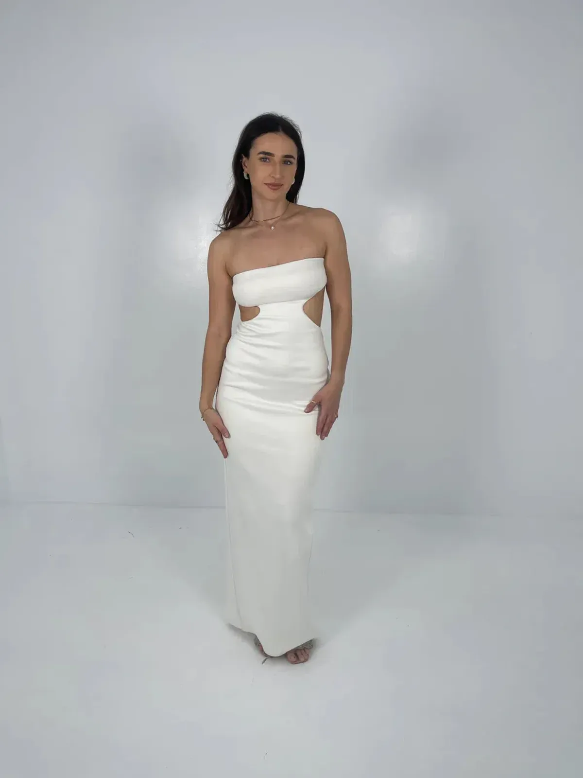 Natalie Rolt White Carmen Gown Size 8 for rent on The Volte - main image