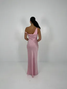 Natalie Rolt Blossom Pink Monika Gown Size 1 / AU 8 for rent on The Volte - image 2