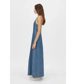Camilla and Marc Cascadia Denim Dress in Classic Blue Size 6 for rent on The Volte - image 2
