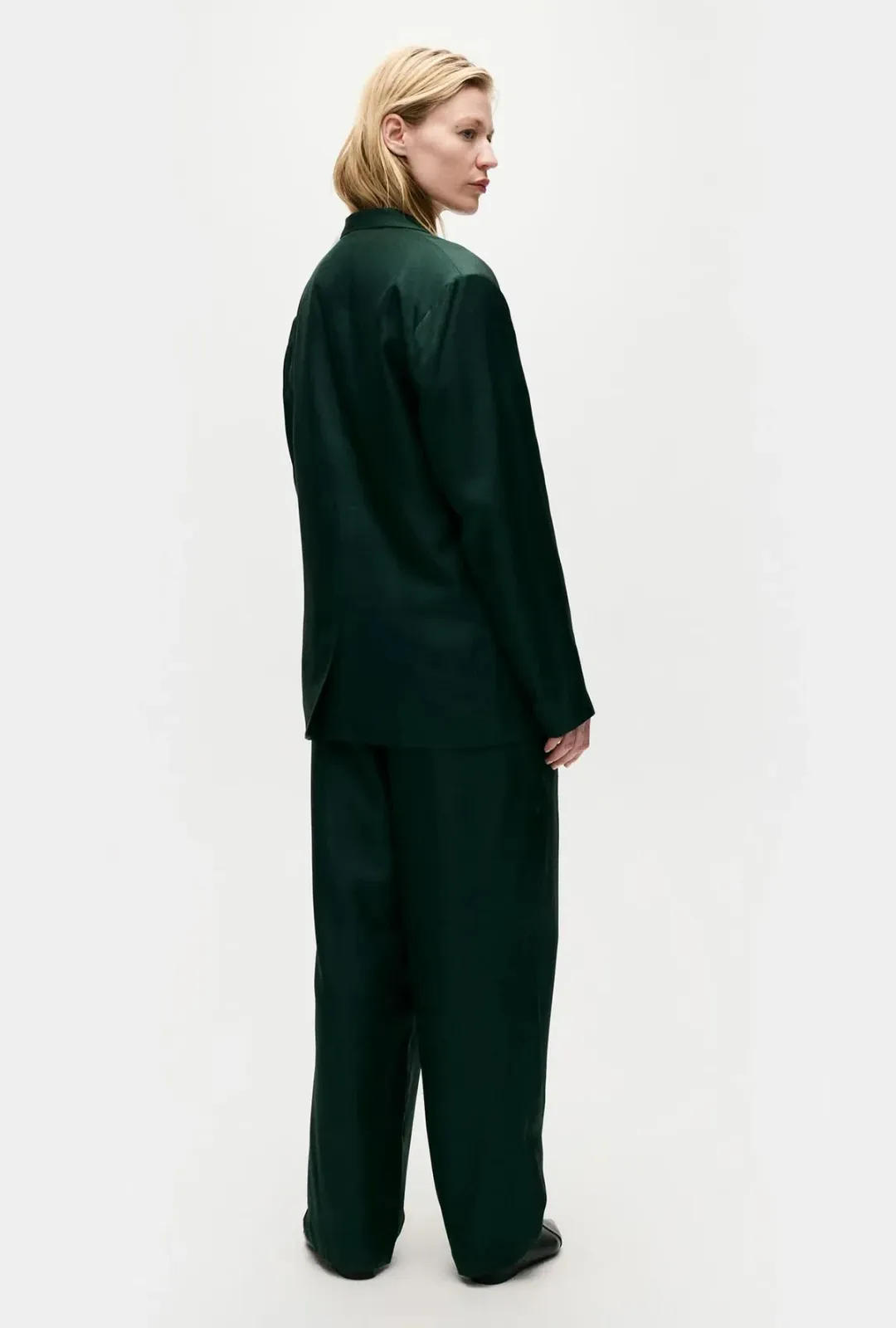 Silk Laundry Twill Miami Blazer Scarab Green Size 8/S for rent on The Volte - main image