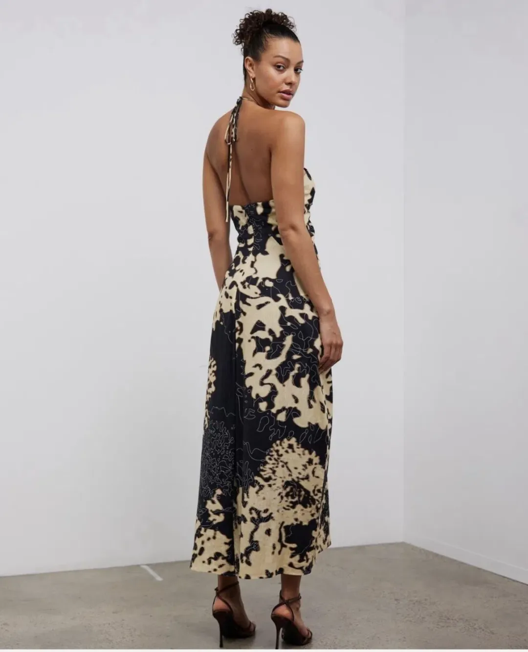 Camilla & Marc Kairi Midi Dress in Black Print Size 8 for rent on The Volte - main image