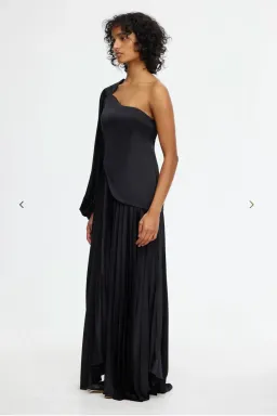 Acler Denbury Maxi Dress Black Size 10 for rent on The Volte - image 2