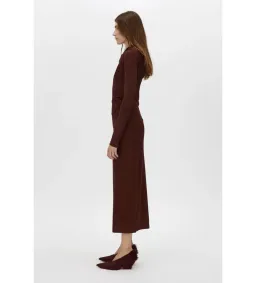 Camilla and Marc Mai Long Sleeve Midi Dress Almandine Burgundy Size AU 10 for rent on The Volte - image 2