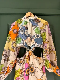 Alemais Farrah Cut Out Midi Dress Floral Size AU 12 for rent on The Volte - image 2