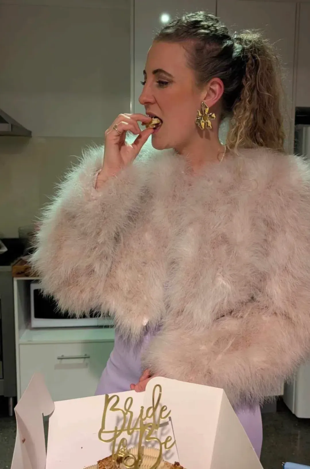 Bubish Manhattan Crop Jacket Baby Pink Size 10 for rent on The Volte - main image