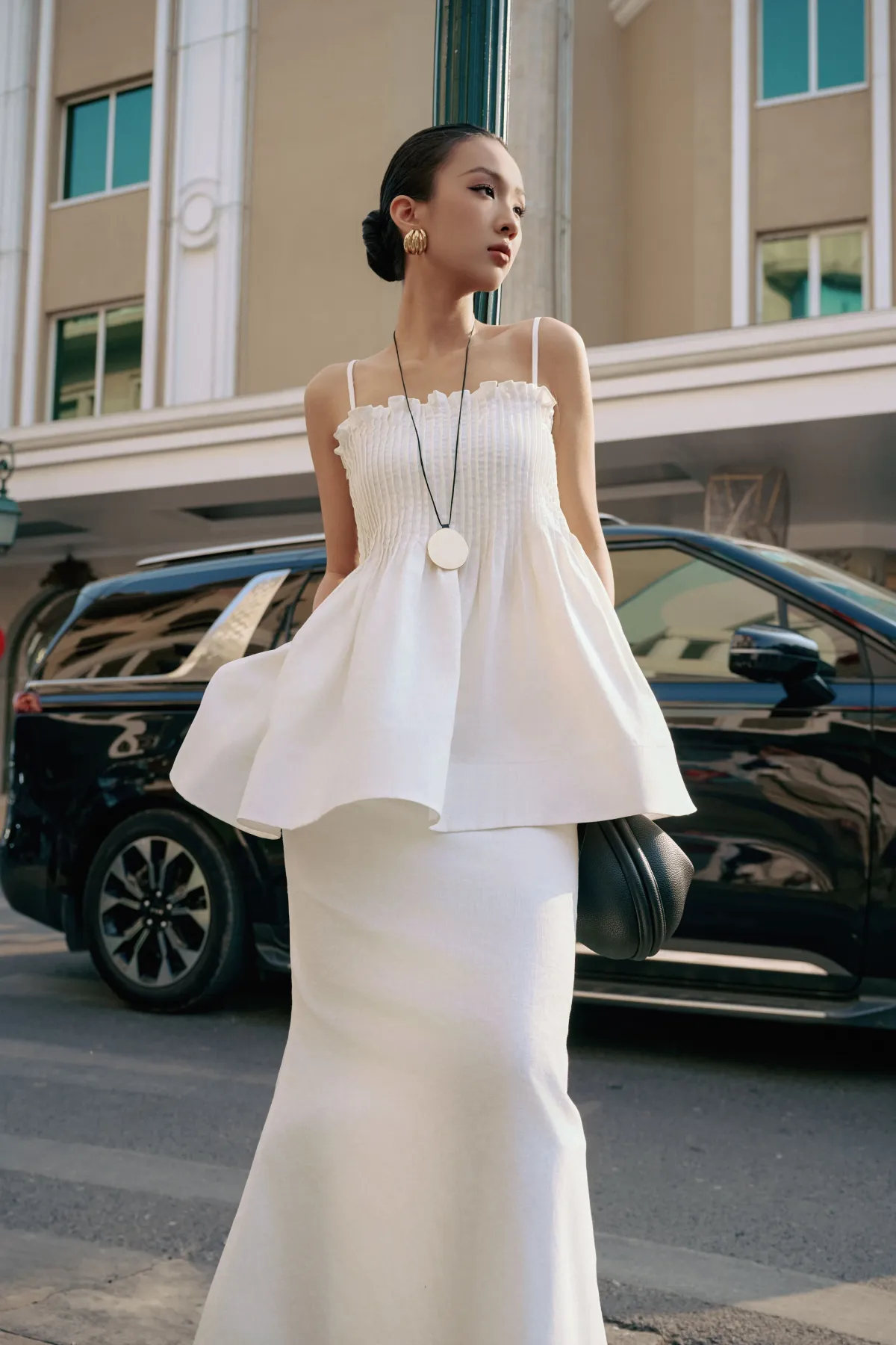 Justin Tong  Skirt Ivory Size 10  for rent on The Volte - main image