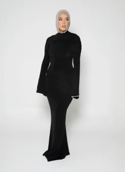 Alaía Muse Luna Pearl Sleeve Maxi Dress Black Size S / AU 8 for rent on The Volte - image 2