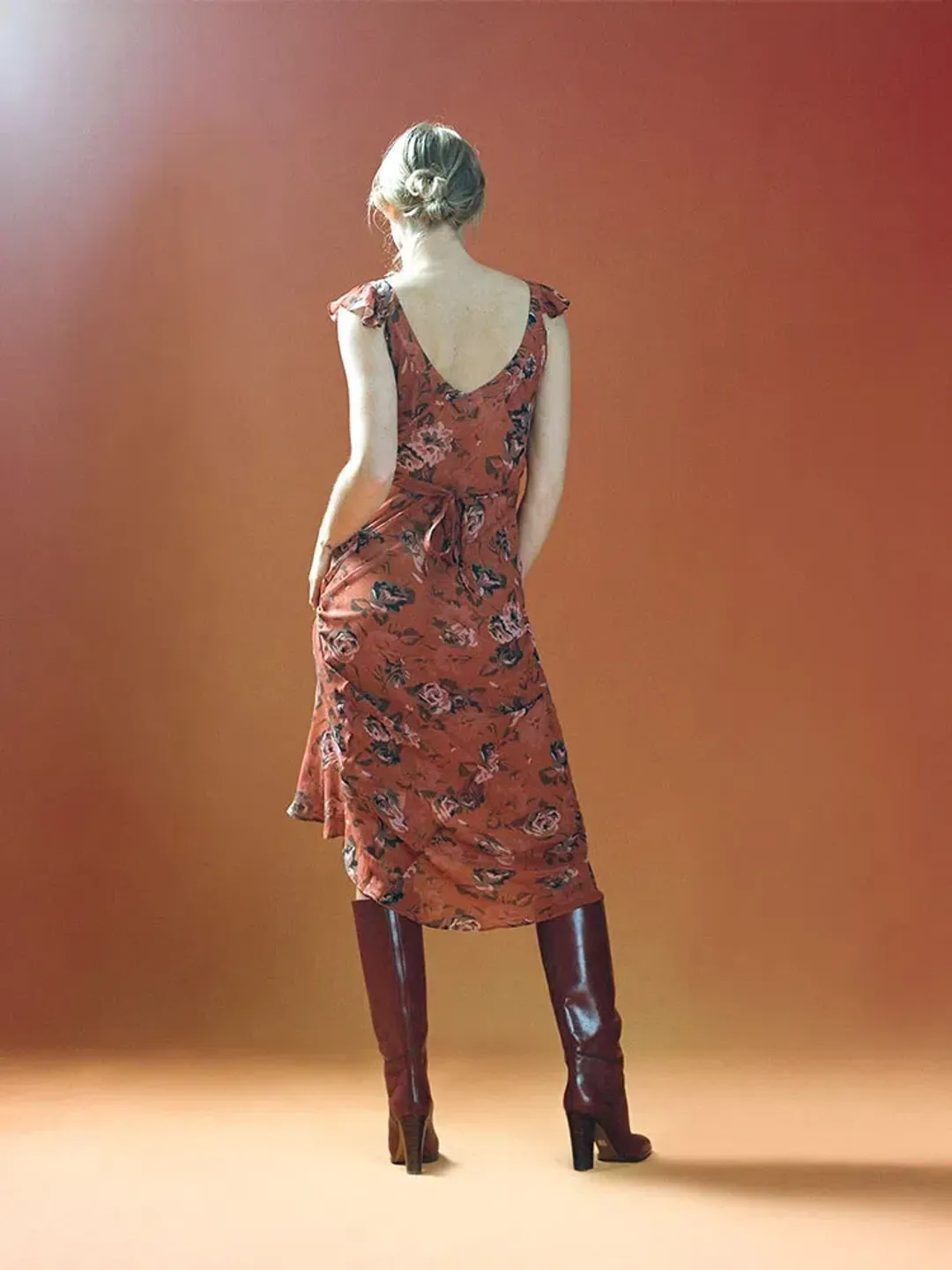 Realisation Par The Lila Dress Rosa Size AU 6 for rent on The Volte - main image