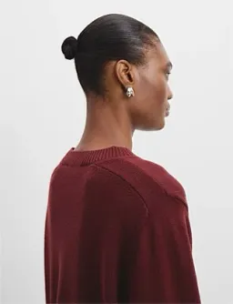 Country Road Organically Grown Cotton Blend Crop Crew Neck Knit Size 16/XL for rent on The Volte - image 2